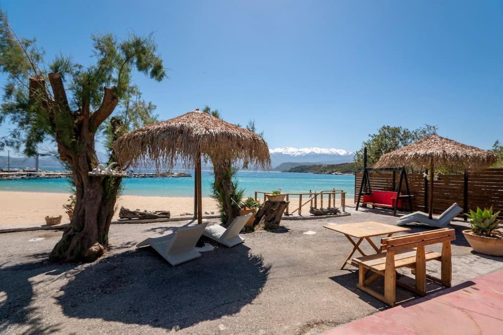 Sea And Sun Metaxy Mas, Brand-New, Beachfront ! Chrissi Akti Chania Exterior foto