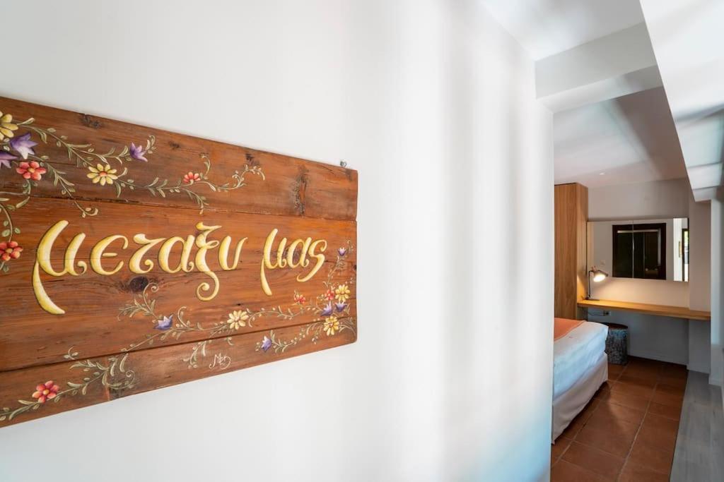 Sea And Sun Metaxy Mas, Brand-New, Beachfront ! Chrissi Akti Chania Exterior foto